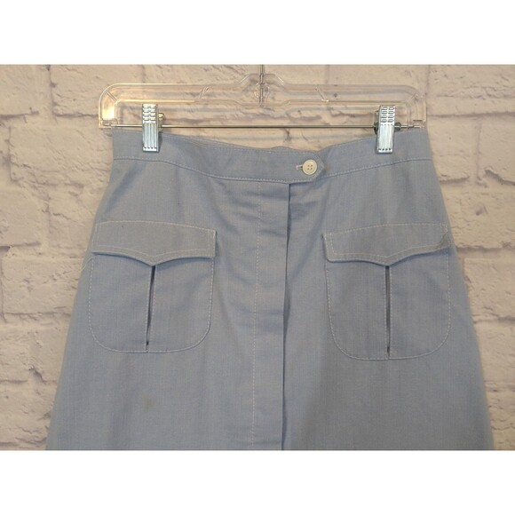 MJ Concepts Vintage Chambray button up midi skirt with pockets and hidden button - Picture 2 of 10